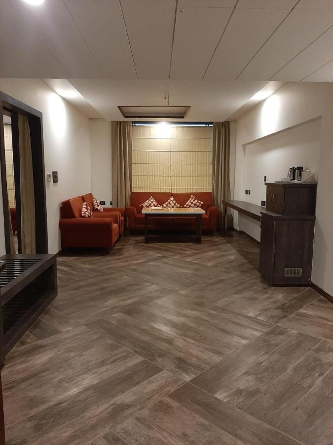 Park Avenue And Resorts Sikar Exterior foto